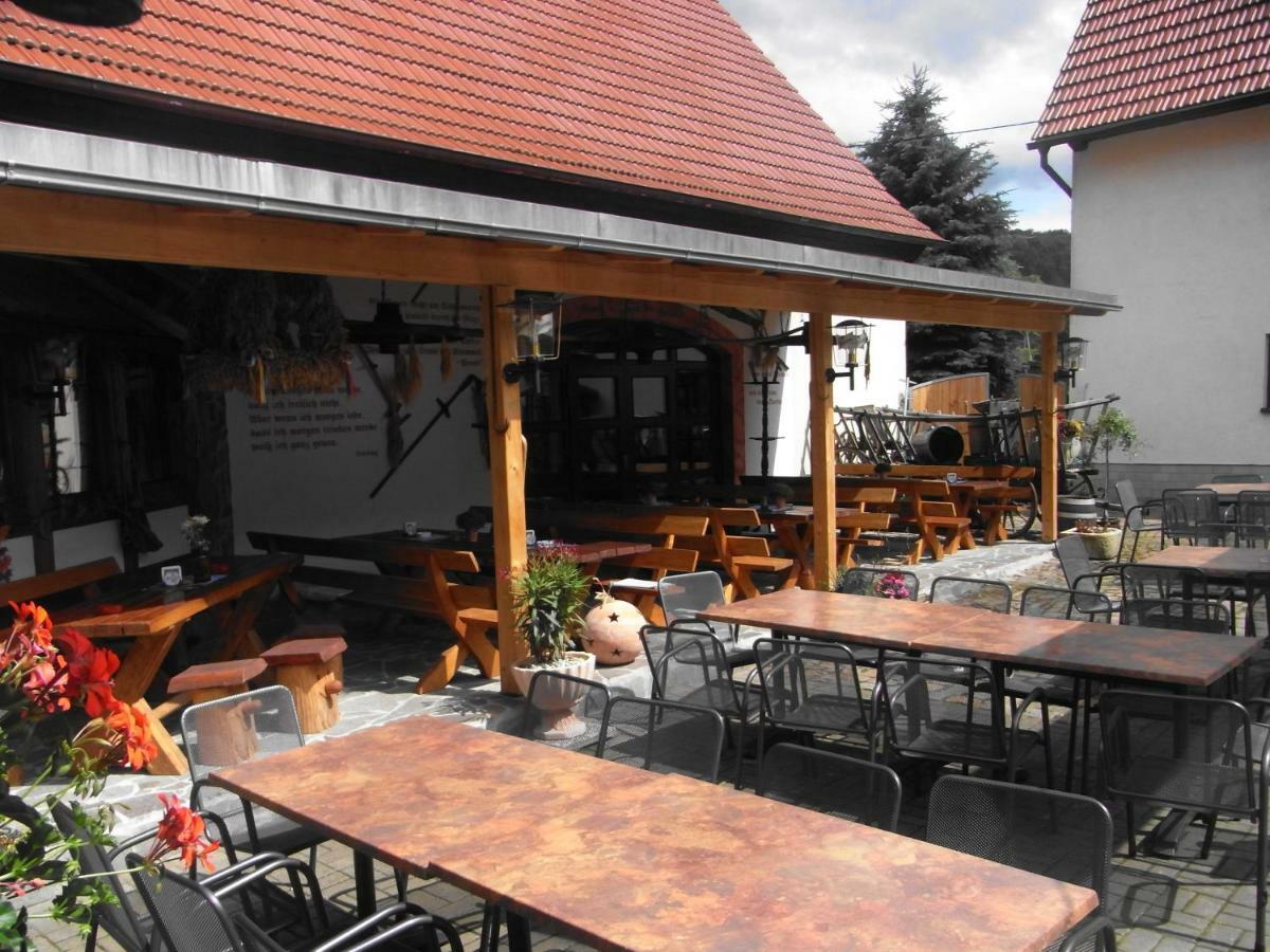 Restaurant & Pension "Bauernhof Zum Silberbergwerk" Limbach-Oberfrohna Ngoại thất bức ảnh